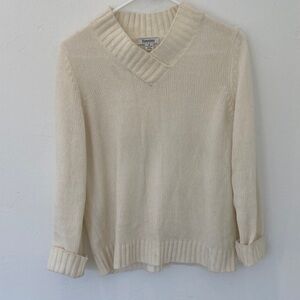 Josephine Chaus Women's Cream V-Neck Sweater